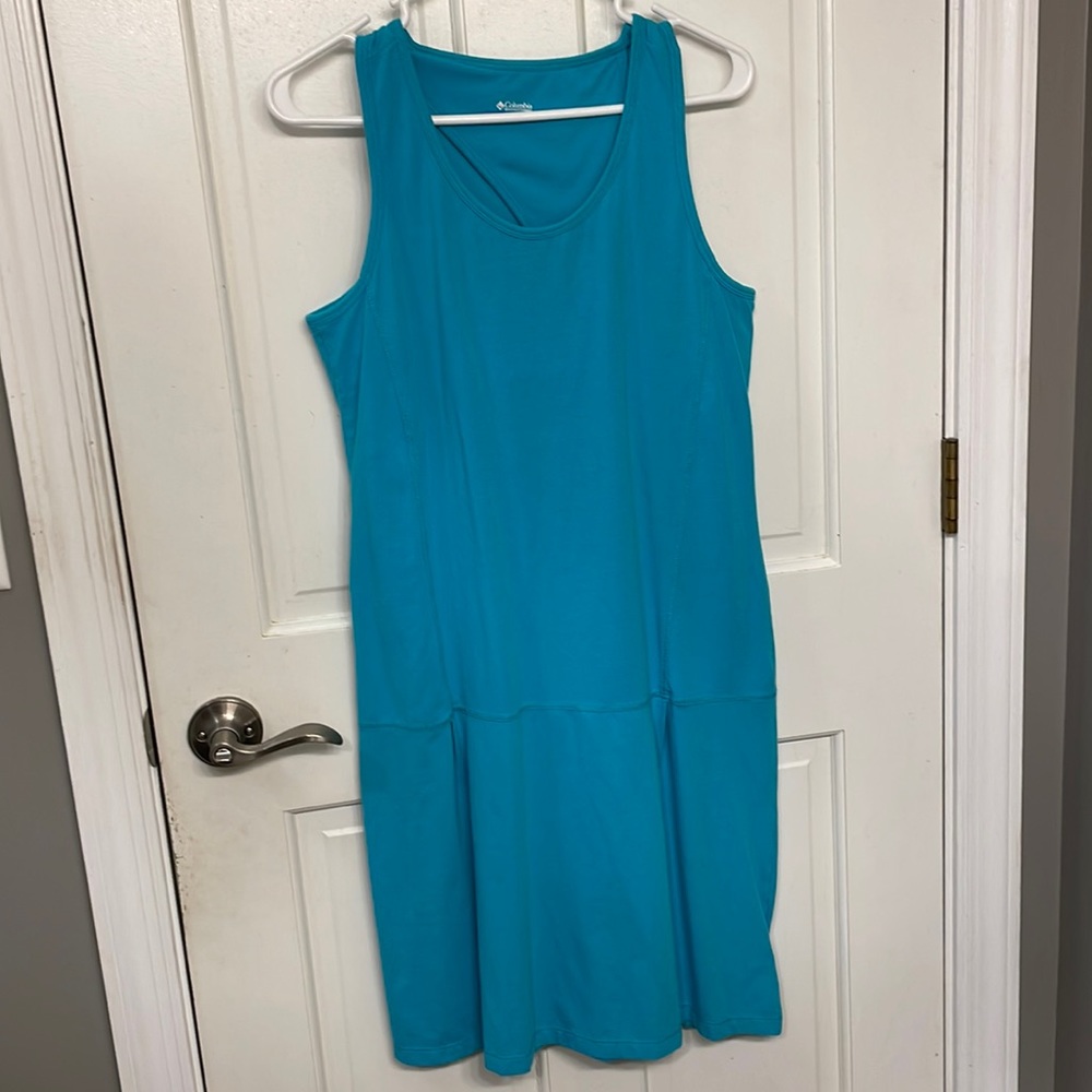 Columbia teal athletic dress
